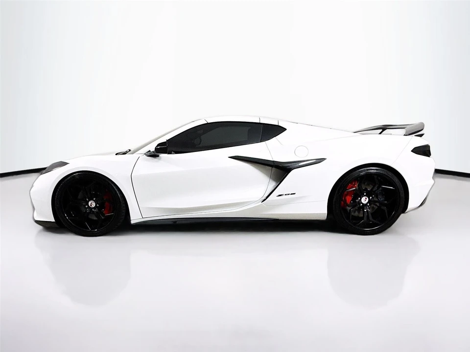 2023 Chevrolet Corvette C8 - Image 4 of 21