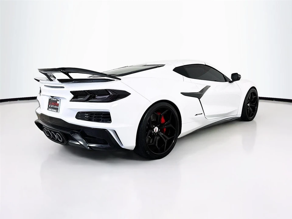 2023 Chevrolet Corvette C8 - Image 7 of 21