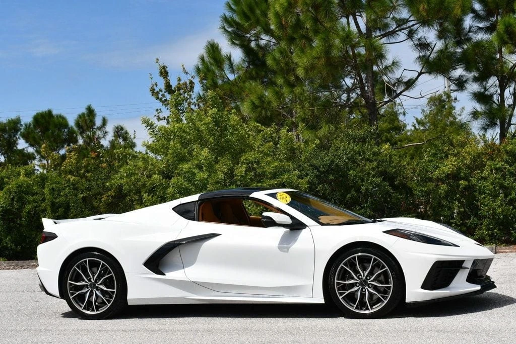 2023 Chevrolet Corvette C8 - Image 8 of 12