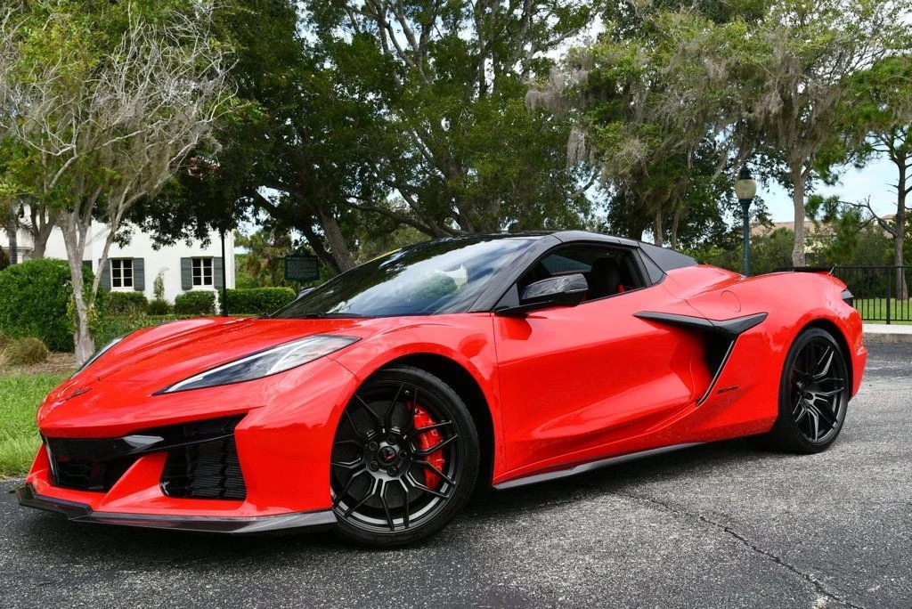 2023 Chevrolet Corvette C8 Z06 - Image 27 of 31