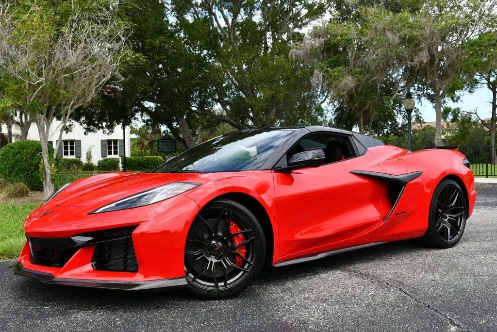 2023 Chevrolet Corvette C8 Z06 - Image 25 of 31