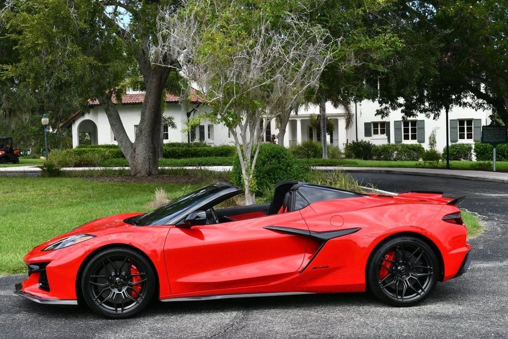 2023 Chevrolet Corvette C8 Z06 - Image 29 of 31