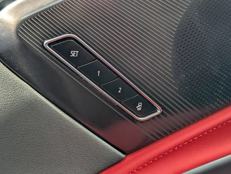2023 Chevrolet Corvette C8 - Image 19 of 31