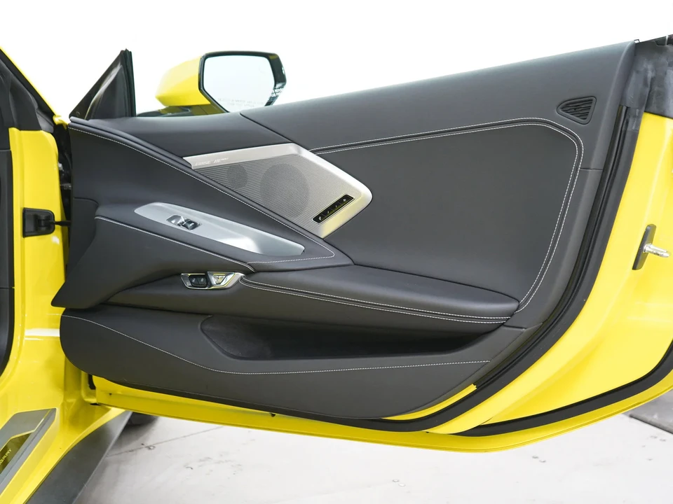 2023 Chevrolet Corvette C8 - Image 9 of 31
