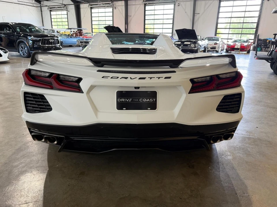 2023 Chevrolet Corvette C8 - Image 11 of 31