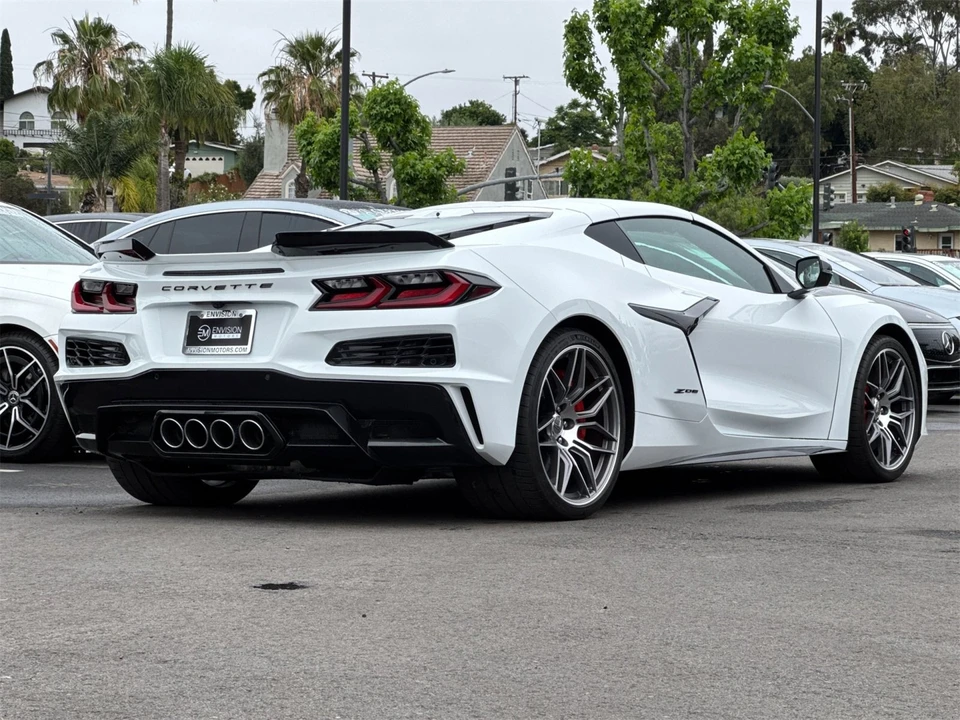 2023 Chevrolet Corvette C8 - Image 3 of 12