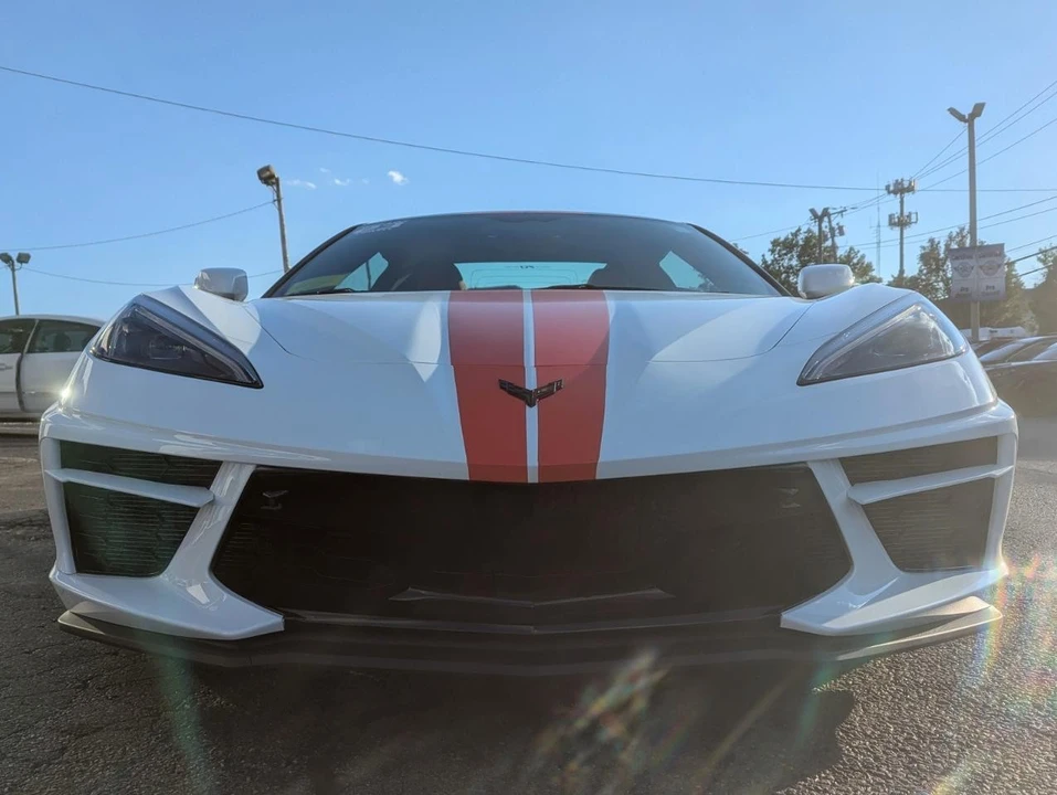 2023 Chevrolet - Image 4 of 31