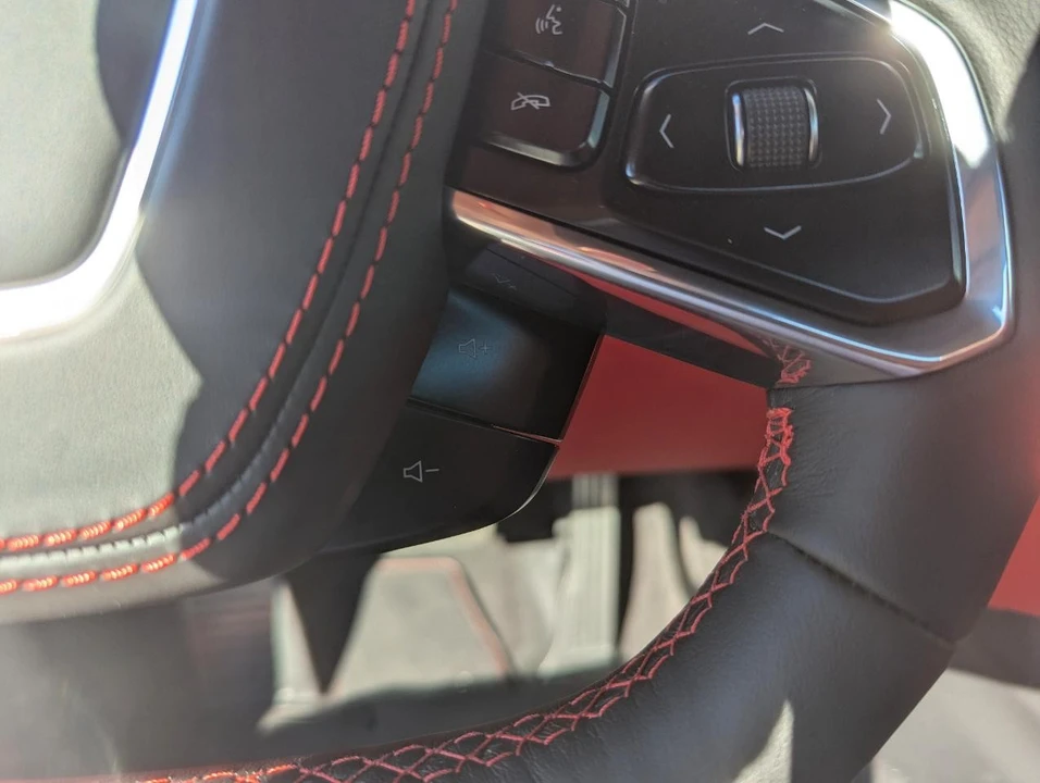2023 Chevrolet - Image 28 of 31