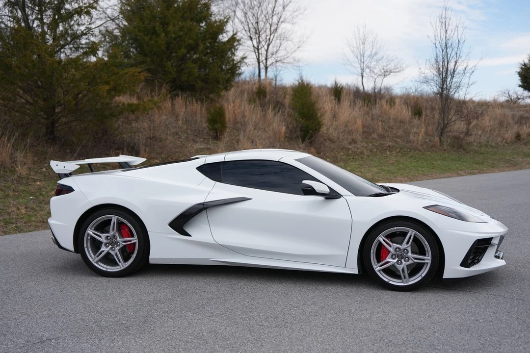 2023 Chevrolet Corvette C8 - Image 11 of 31