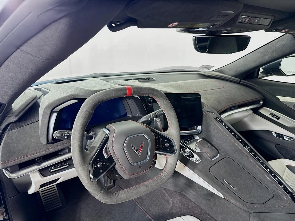 2023 Chevrolet Corvette C8 - Image 17 of 20