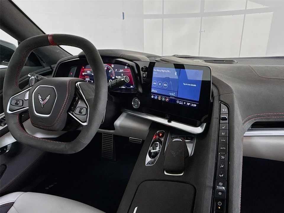 2023 Chevrolet Corvette C8 - Image 10 of 20