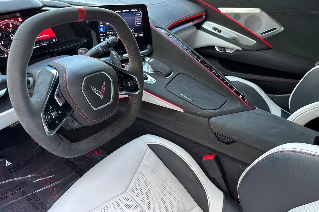 2023 Chevrolet Corvette C8 - Image 10 of 12