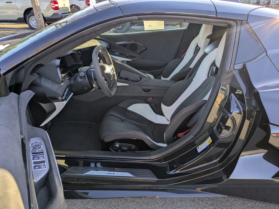 2023 Chevrolet Corvette C8 - Image 12 of 12