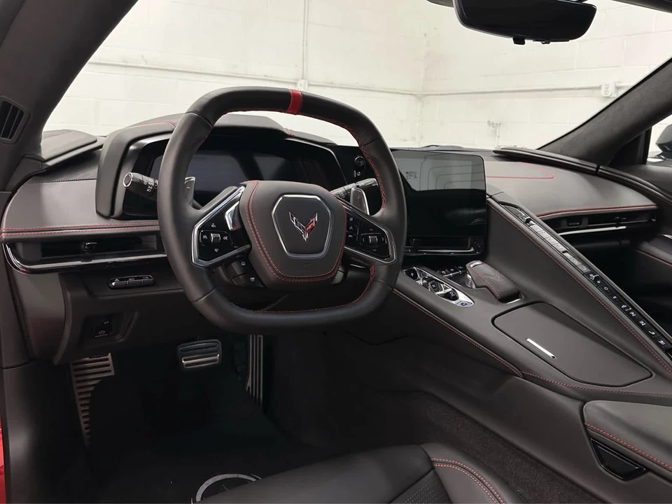 2023 Chevrolet Corvette C8 - Image 17 of 31