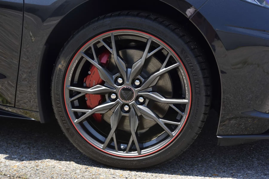 2023 Chevrolet Corvette C8 - Image 16 of 30