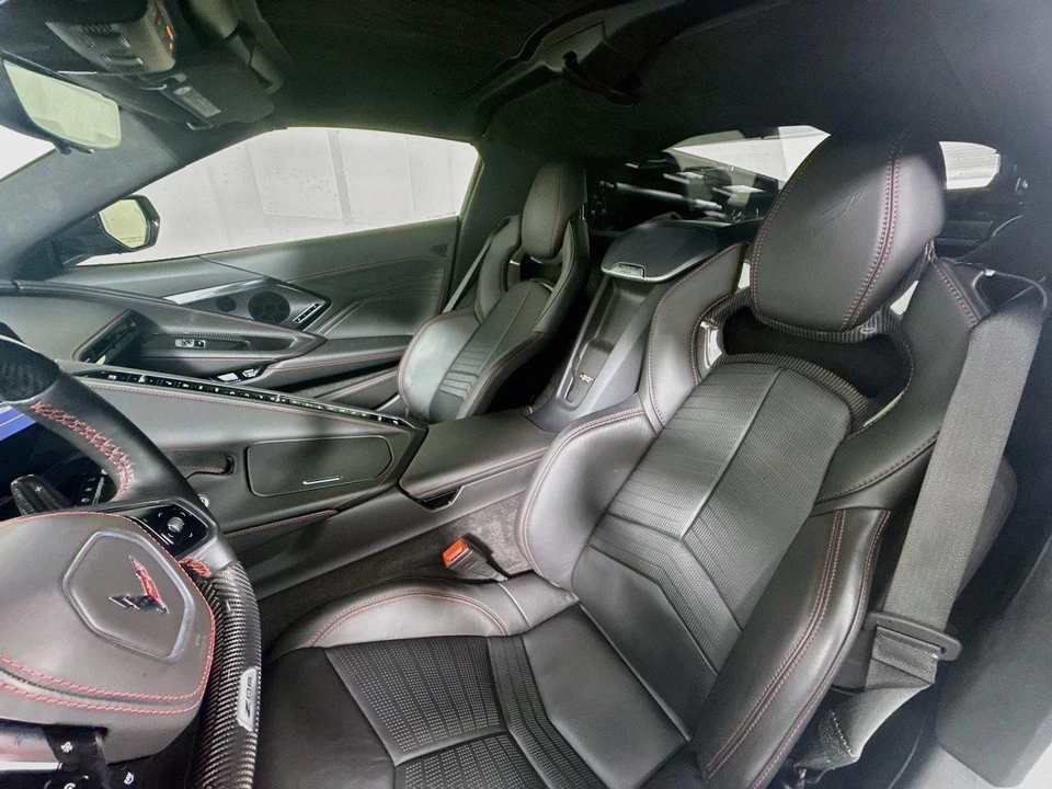 2023 Chevrolet Corvette C8 Z06 - Image 10 of 31
