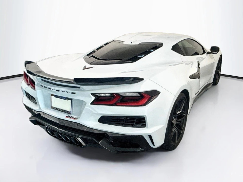 2023 Chevrolet Corvette C8 Z06 - Image 5 of 31