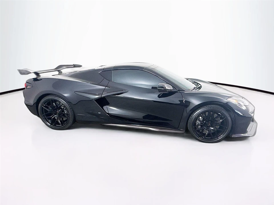 2023 Chevrolet Corvette C8 Z06 - Image 29 of 31