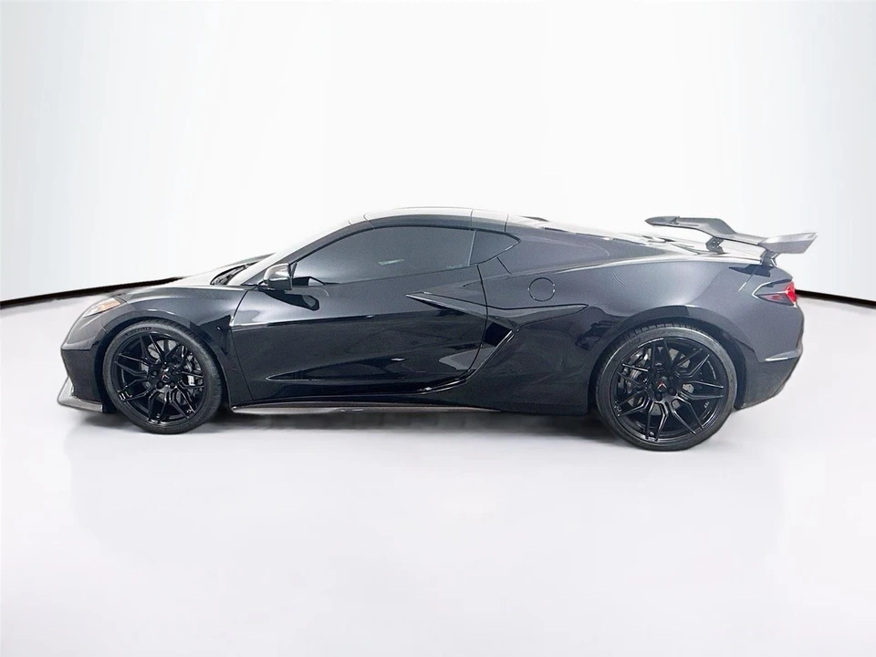 2023 Chevrolet Corvette C8 Z06 - Image 25 of 31