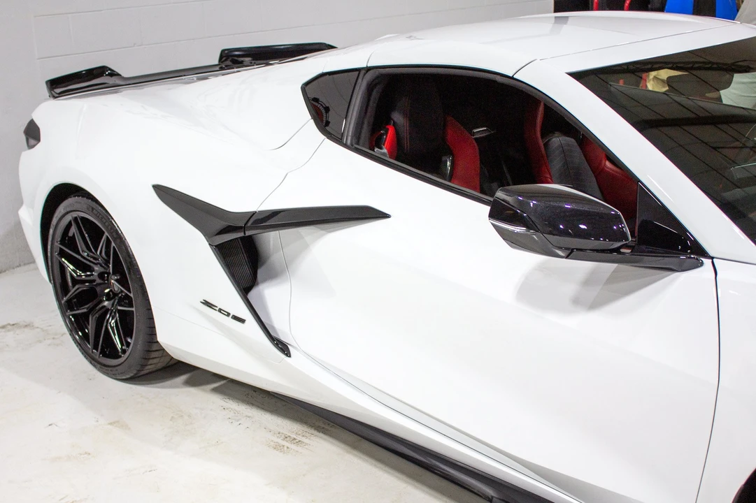 2023 Chevrolet Corvette C8 Z06 - Image 12 of 31