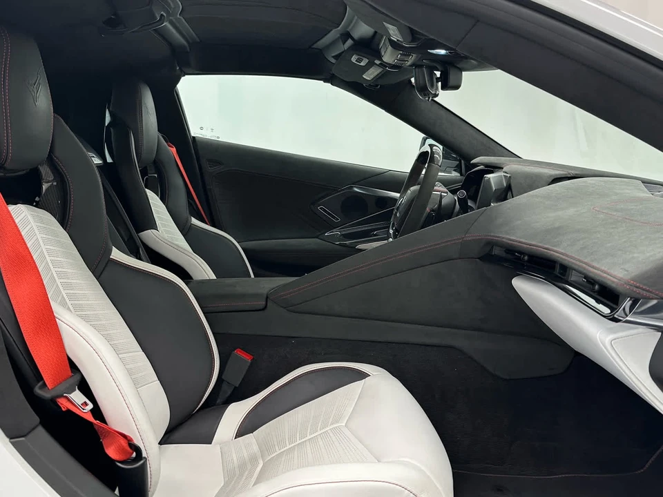 2023 Chevrolet Corvette C8 Z06 - Image 15 of 31