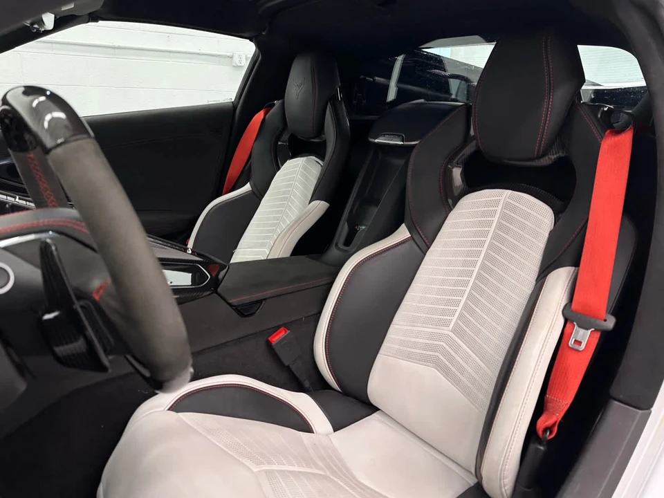 2023 Chevrolet Corvette C8 Z06 - Image 13 of 31