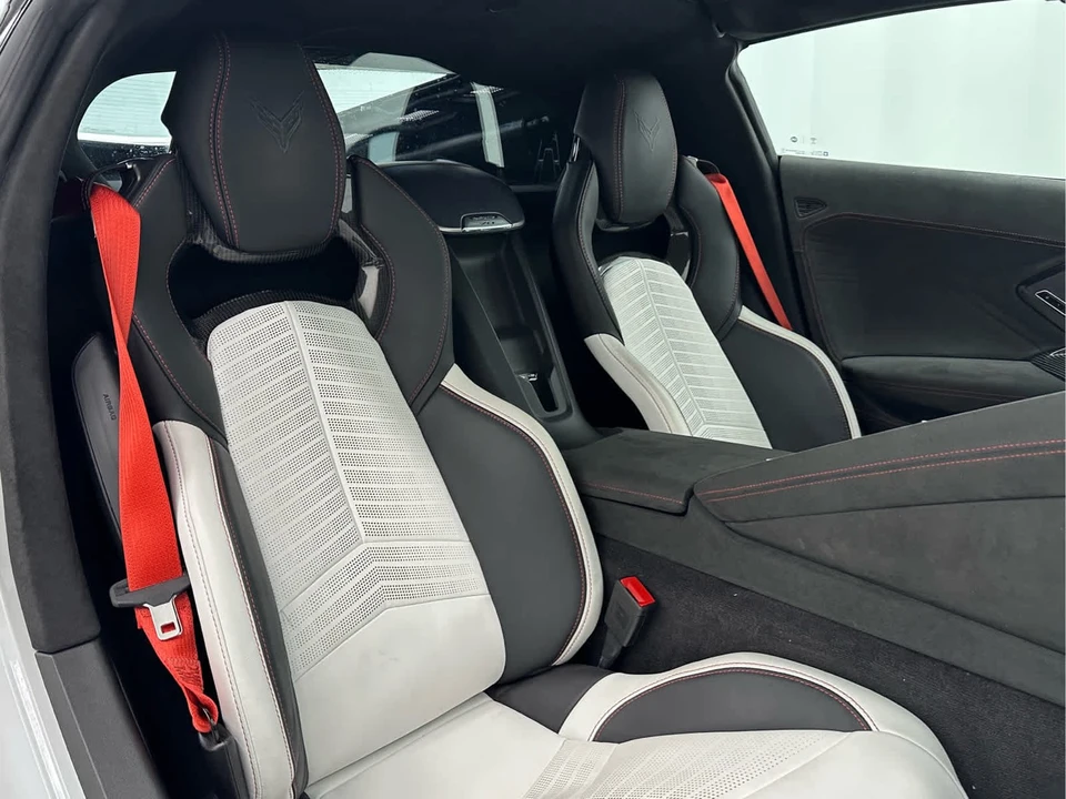 2023 Chevrolet Corvette C8 Z06 - Image 16 of 31