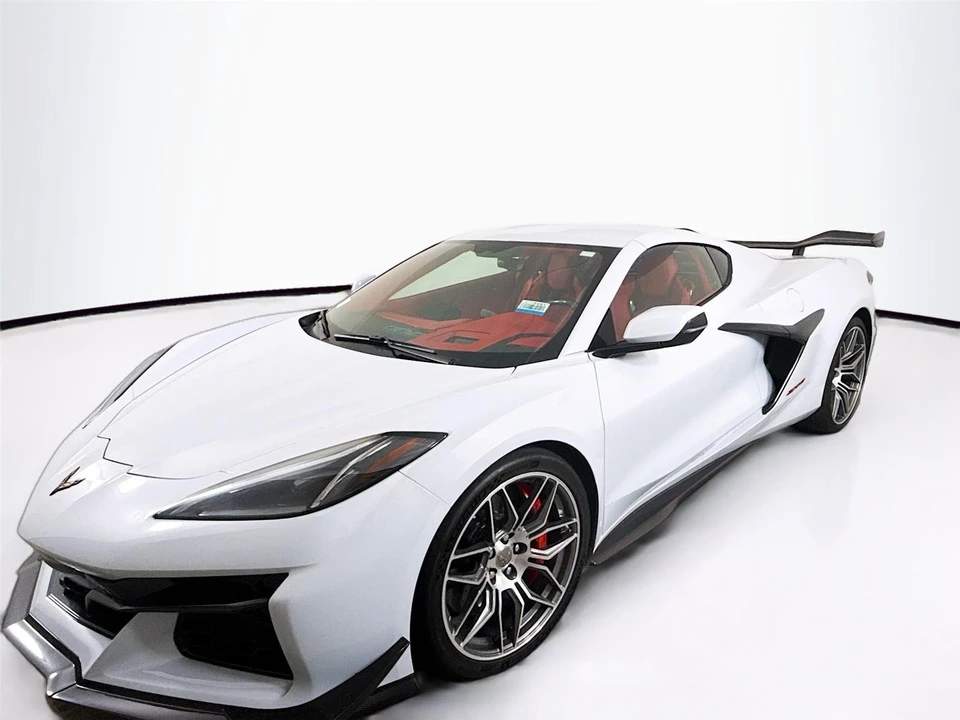 2023 Chevrolet Corvette C8 - Image 3 of 12