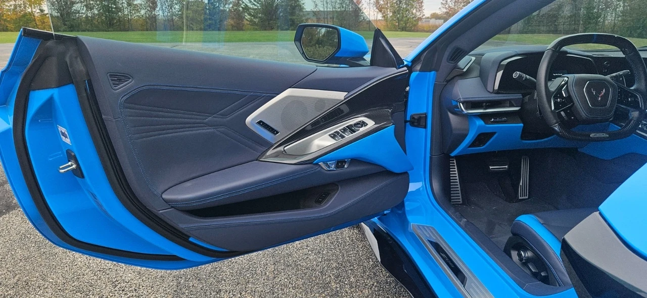 2023 Chevrolet Corvette C8 - Image 12 of 19