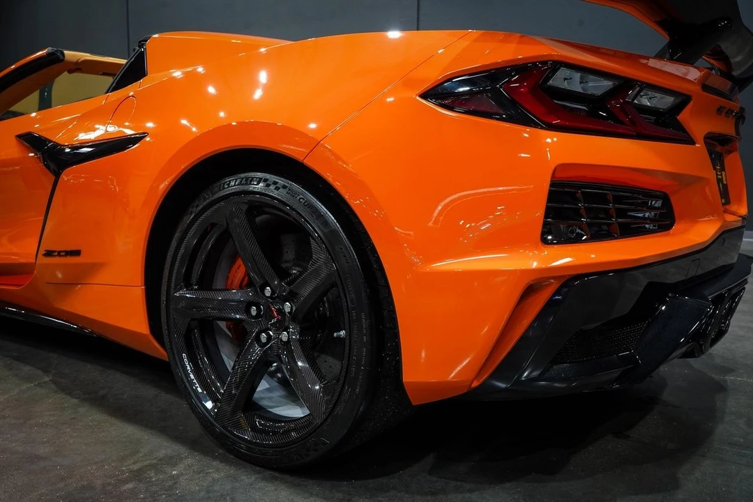 2023 Chevrolet Corvette - Image 14 of 31
