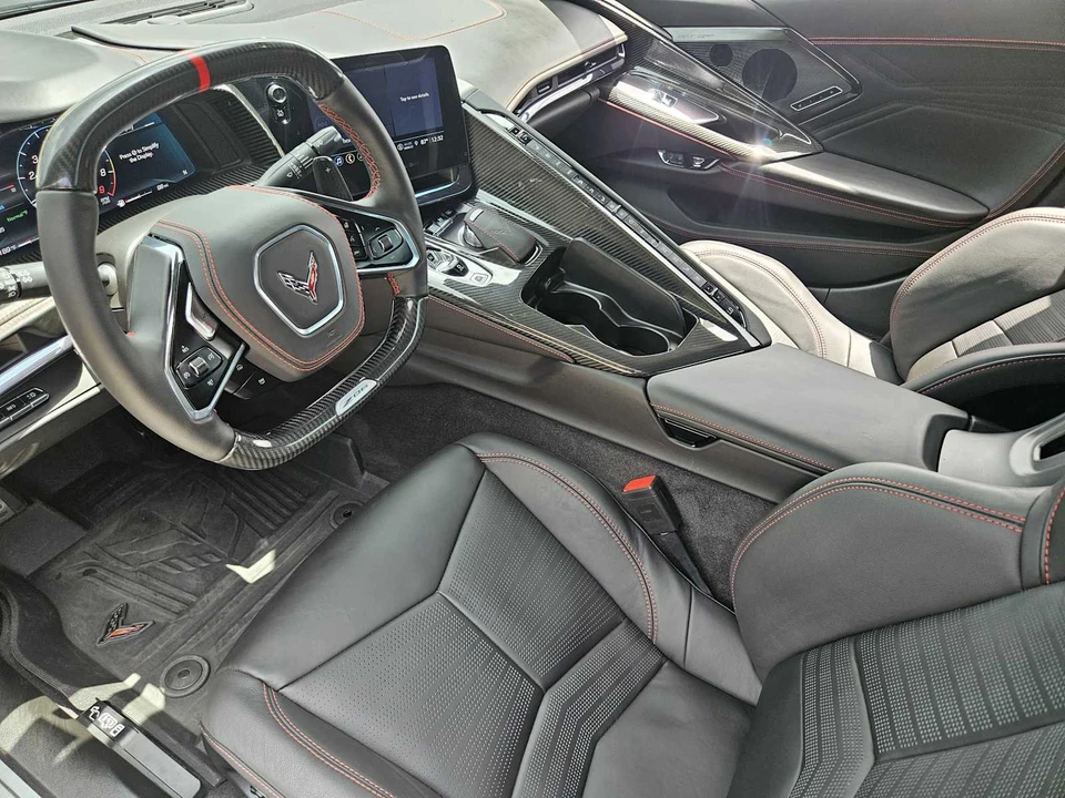 2023 Chevrolet Corvette C8 - Image 26 of 31