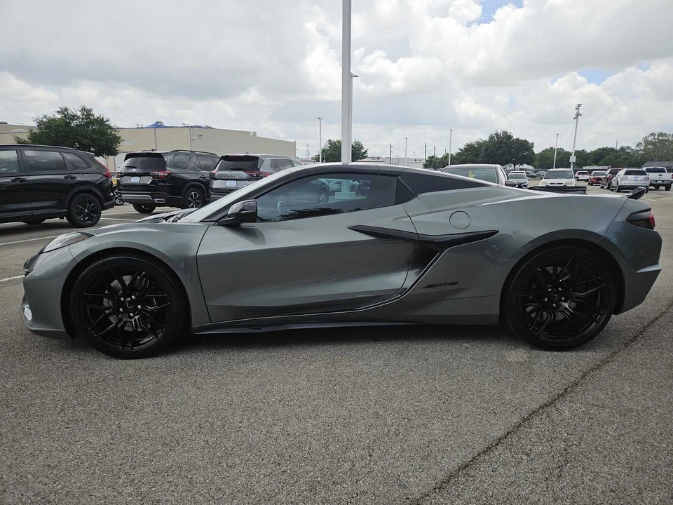 2023 Chevrolet Corvette C8 - Image 4 of 31