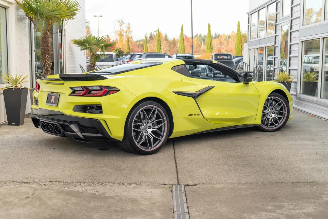 2023 Chevrolet Corvette C8 Z06 - Image 6 of 21