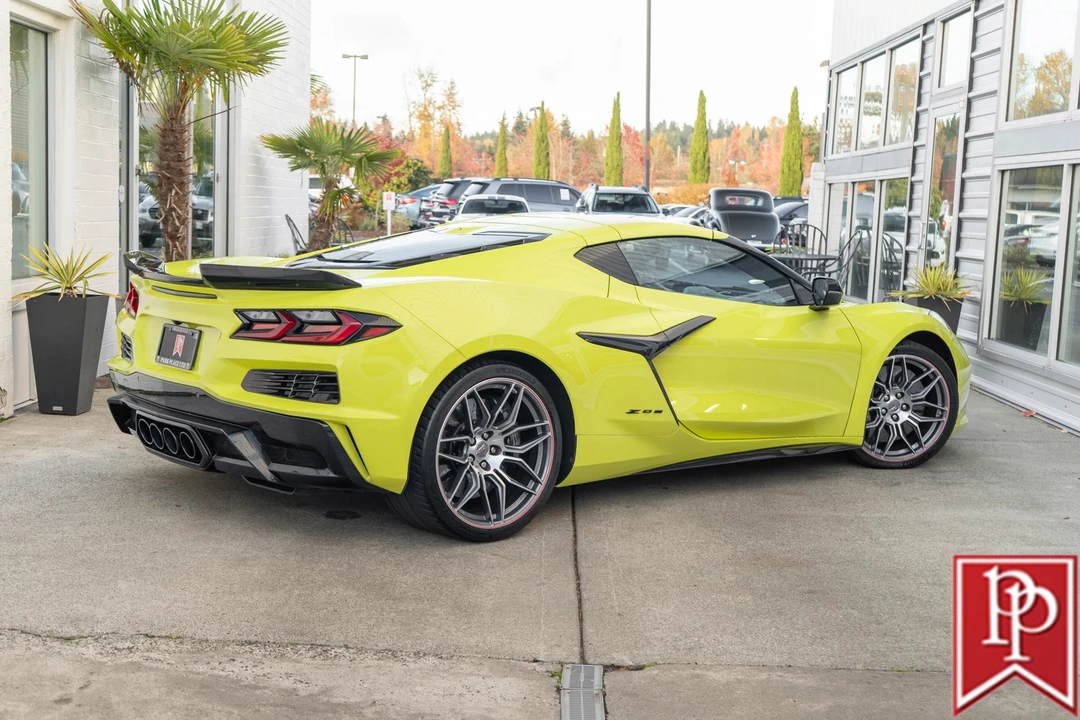 2023 Chevrolet Corvette C8 Z06 - Image 7 of 21