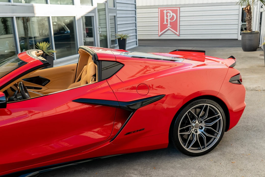 2023 Chevrolet Corvette C8 Z06 - Image 4 of 21