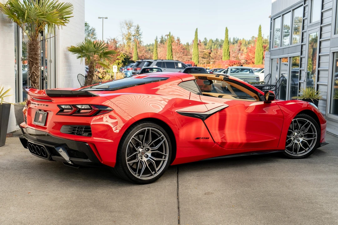 2023 Chevrolet Corvette C8 Z06 - Image 7 of 21