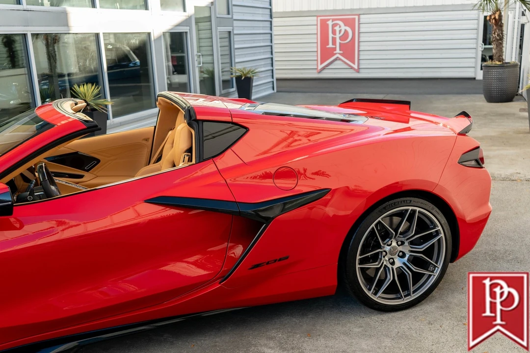 2023 Chevrolet Corvette C8 Z06 - Image 4 of 21