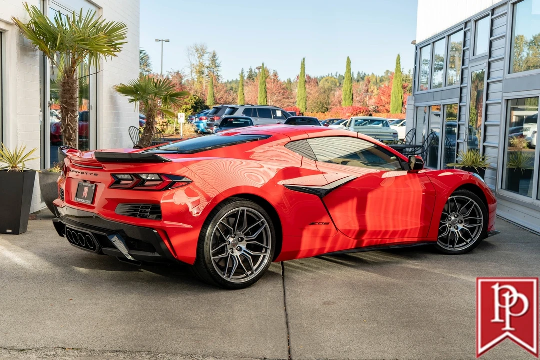 2023 Chevrolet Corvette C8 Z06 - Image 8 of 21