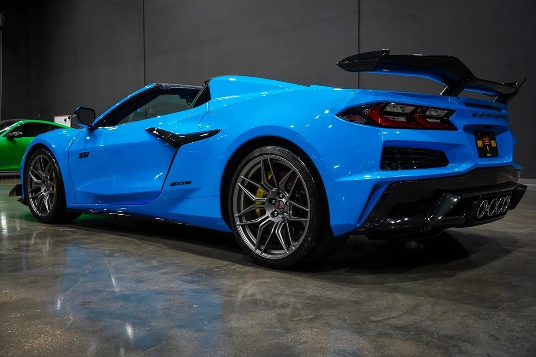 2023 Chevrolet Corvette C8 Z06 - Image 3 of 21