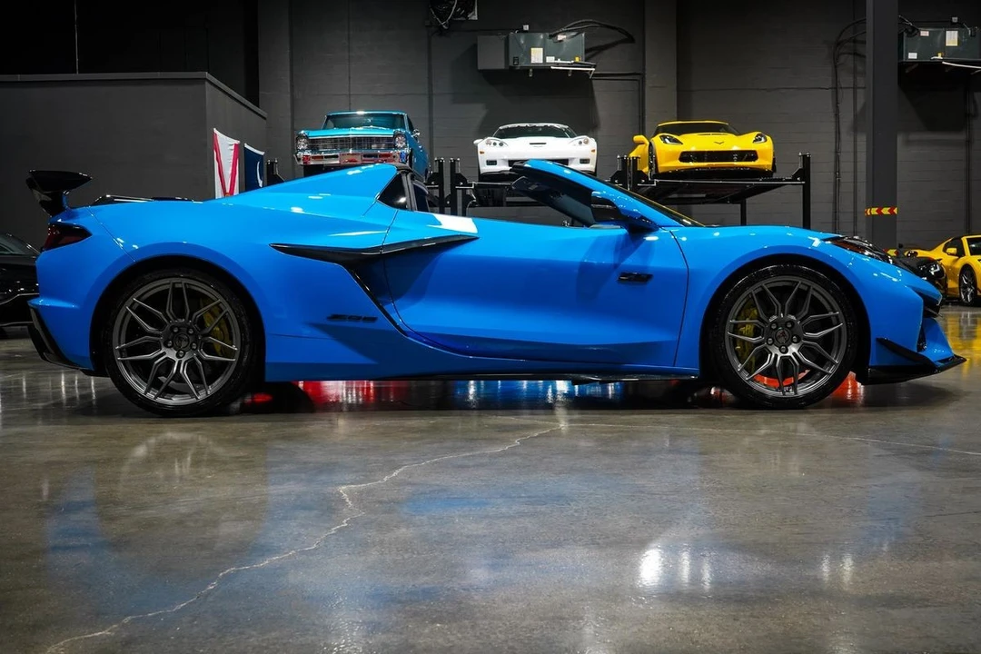 2023 Chevrolet Corvette C8 Z06 - Image 6 of 21