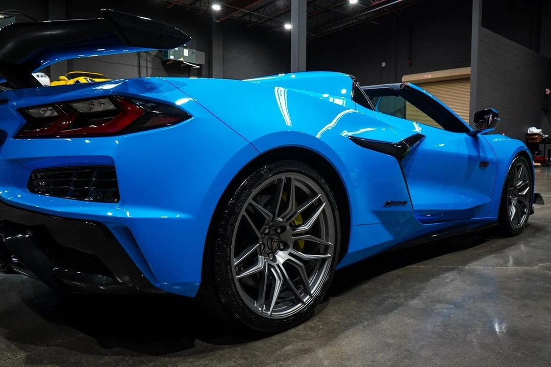 2023 Chevrolet Corvette C8 Z06 - Image 18 of 21