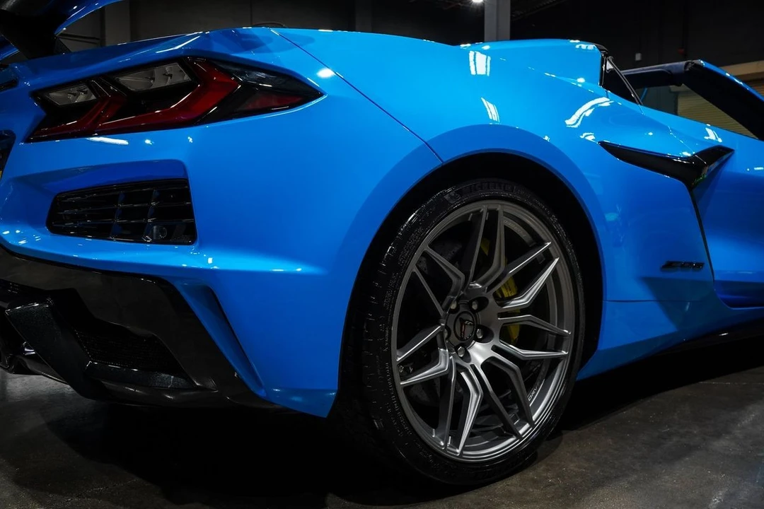 2023 Chevrolet Corvette C8 Z06 - Image 17 of 21