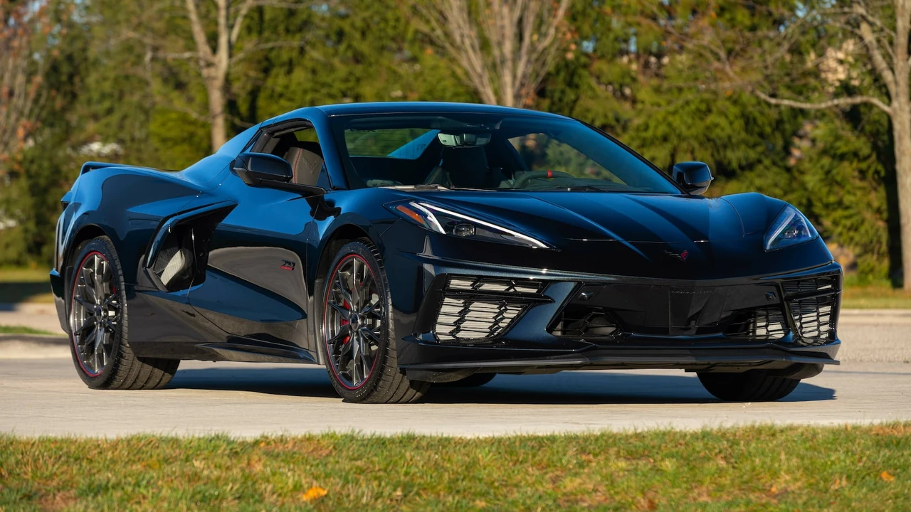 2023 Chevrolet Corvette C8 - Image 12 of 29