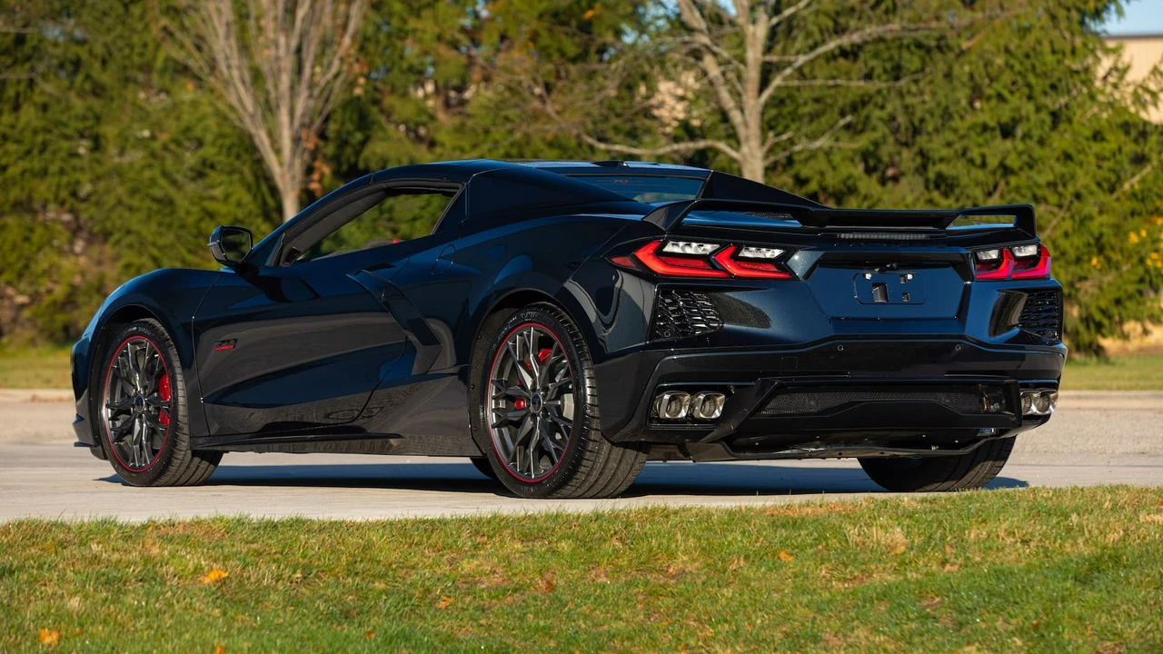 2023 Chevrolet Corvette C8 - Image 13 of 29