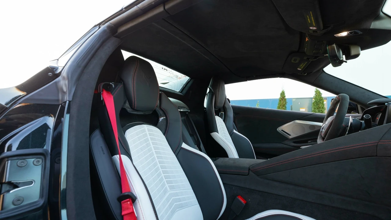 2023 Chevrolet Corvette C8 - Image 27 of 29