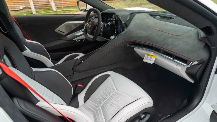 2023 Chevrolet Corvette C8 - Image 5 of 15