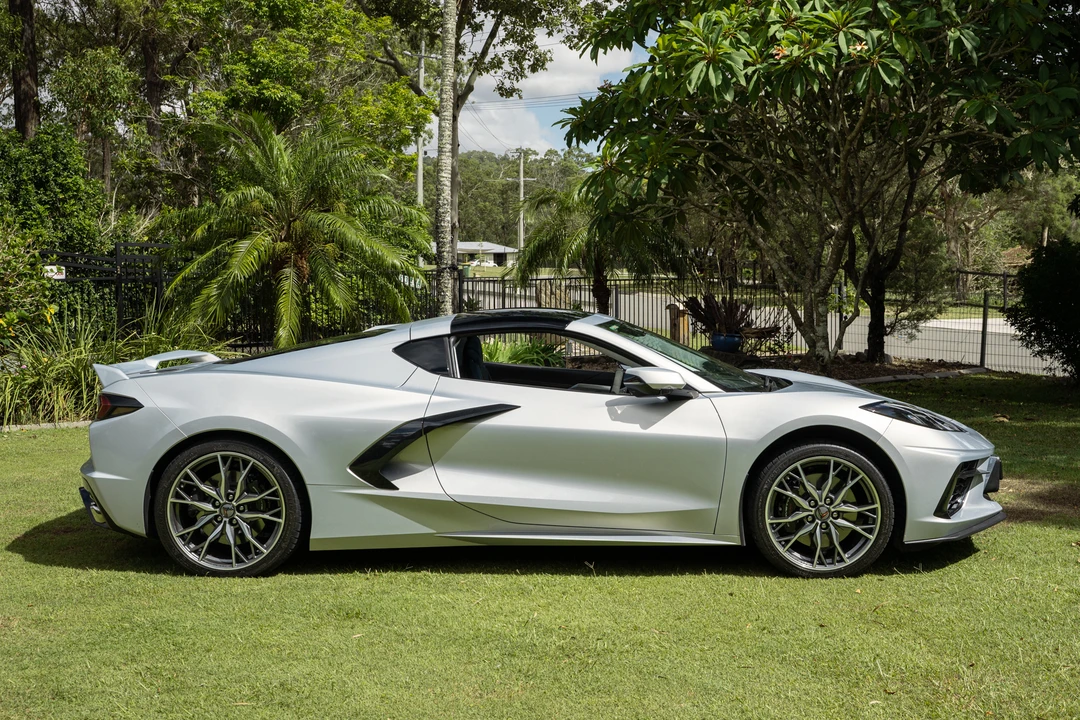 2023 Chevrolet Corvette C8 - Image 7 of 31