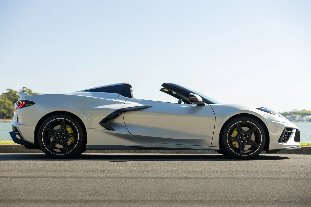 2023 Chevrolet Corvette C8 - Image 8 of 31
