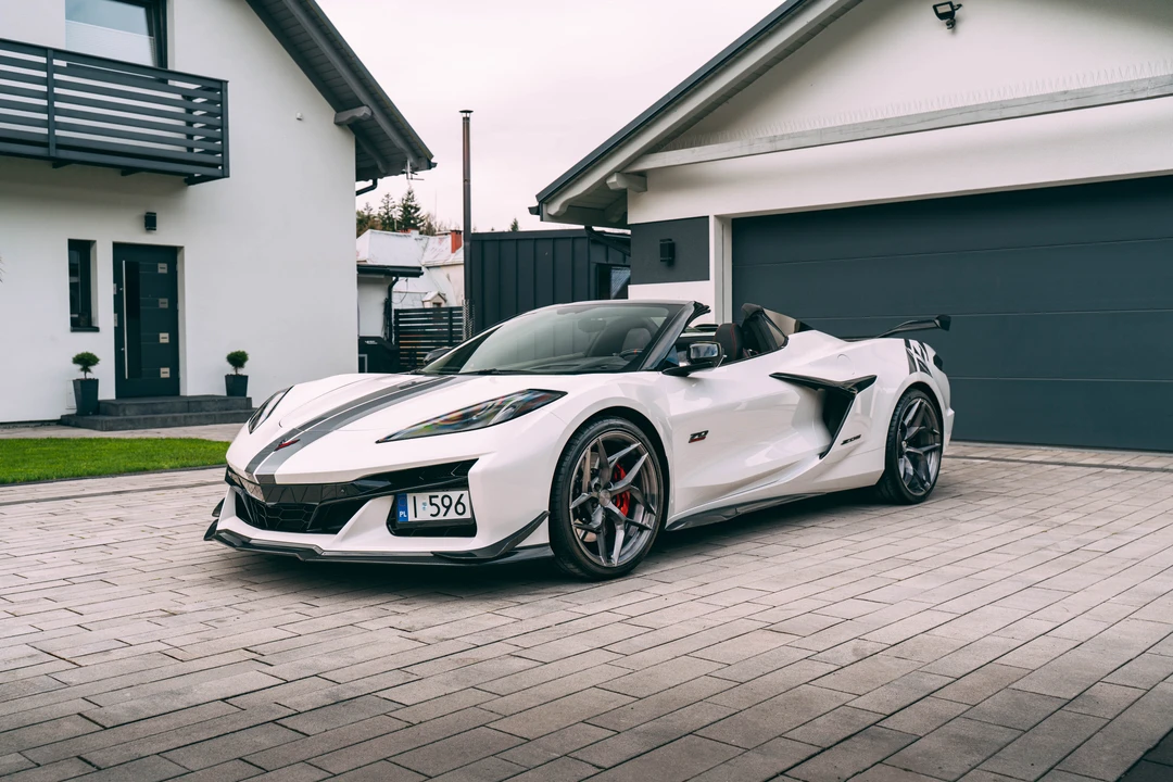 2023 Chevrolet Corvette C8 Z06 - Image 9 of 31