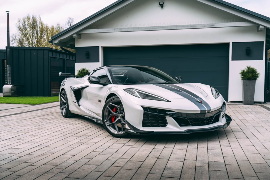 2023 Chevrolet Corvette C8 Z06 - Image 10 of 31